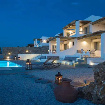 Paros Sleeps 4 Pool Air Con Wifi Parikia (Paros)