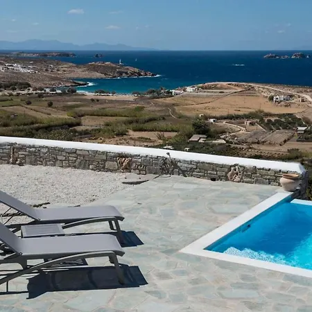 Paros Sleeps 4 Pool Air Con Wifi Villa
